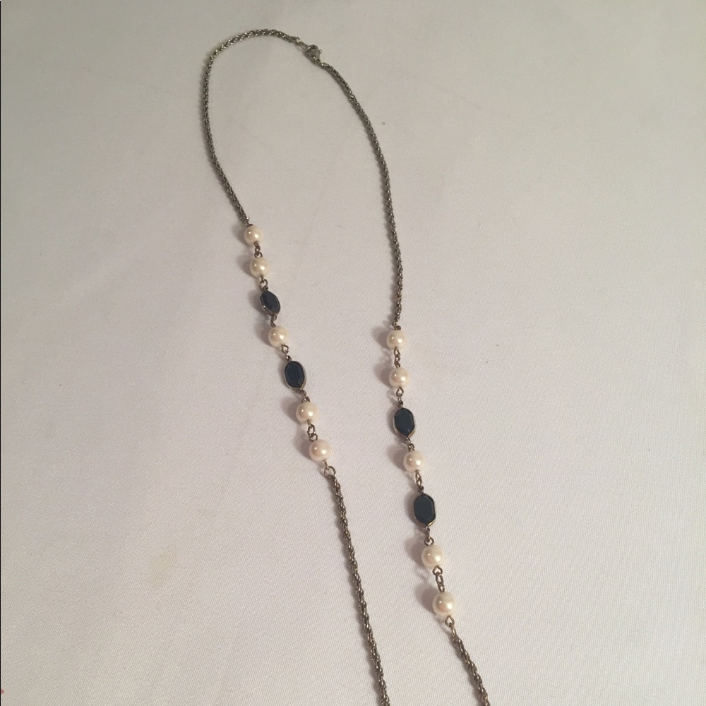Necklace with beads gold plated